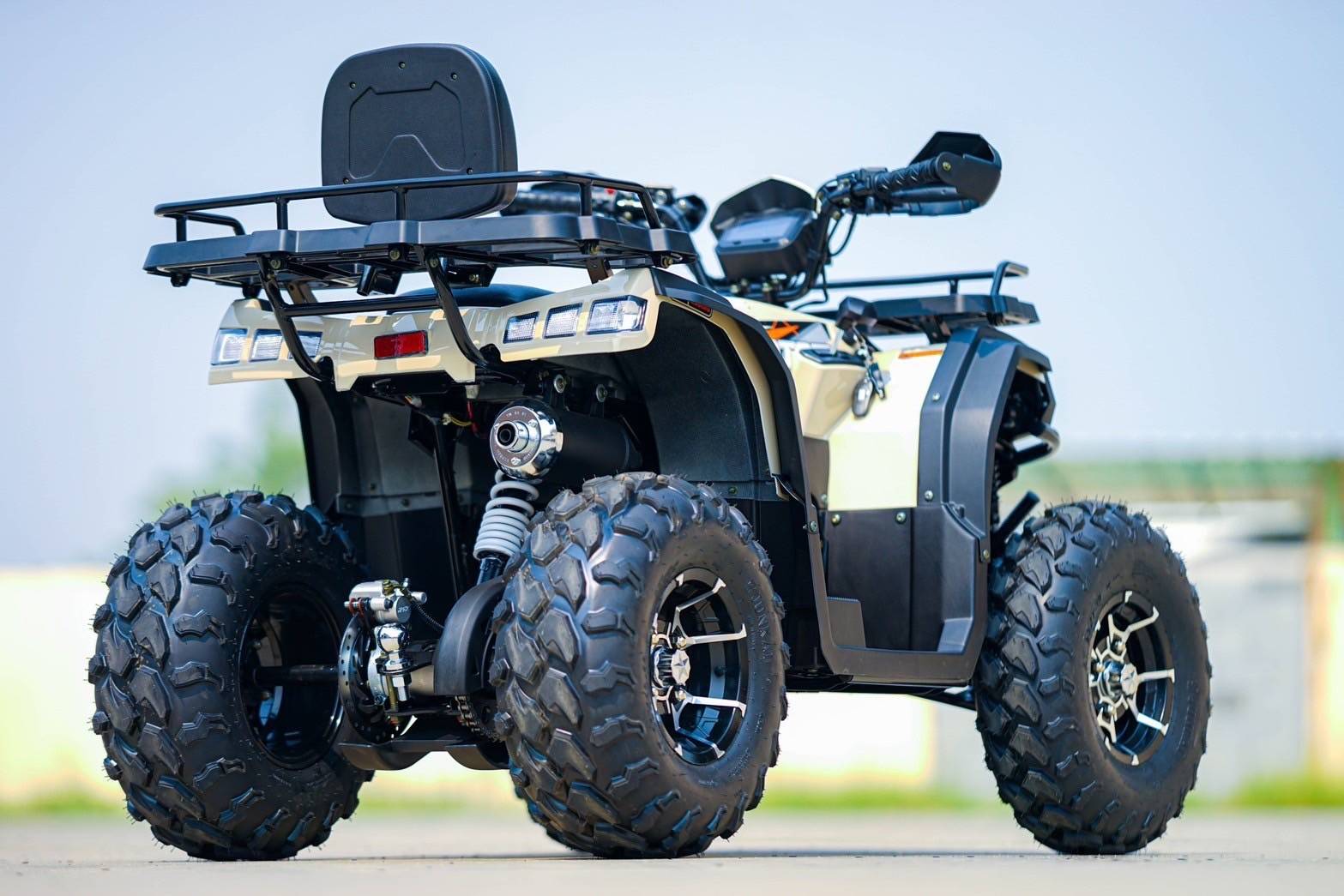 VICTOR 220 CC / ส้ม